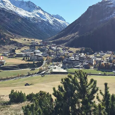 Laurins Appartamento Galtür
